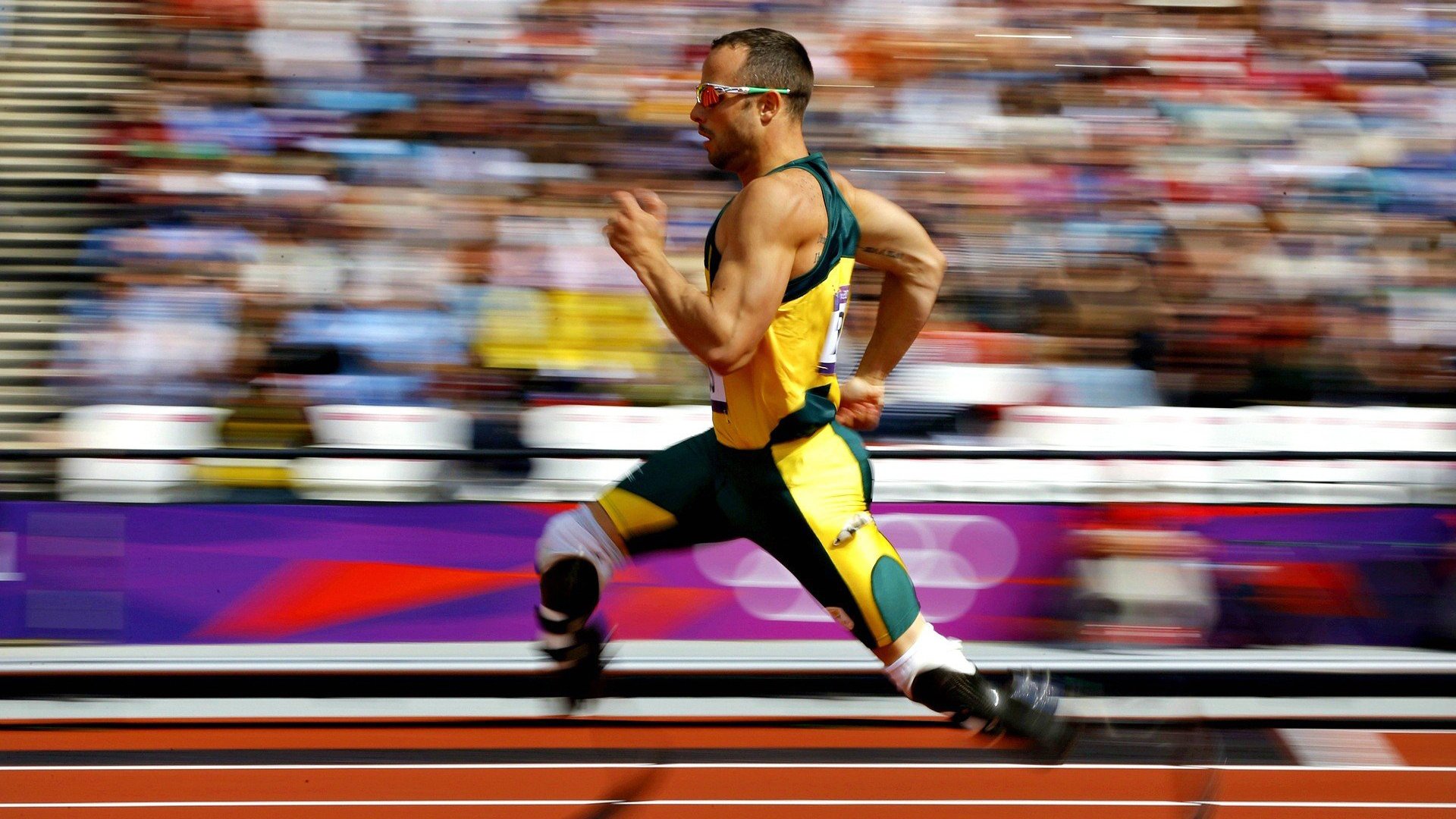 速度与激情,F1新赛季揭幕战与湖人连续得分压制广东队的双线焦点战