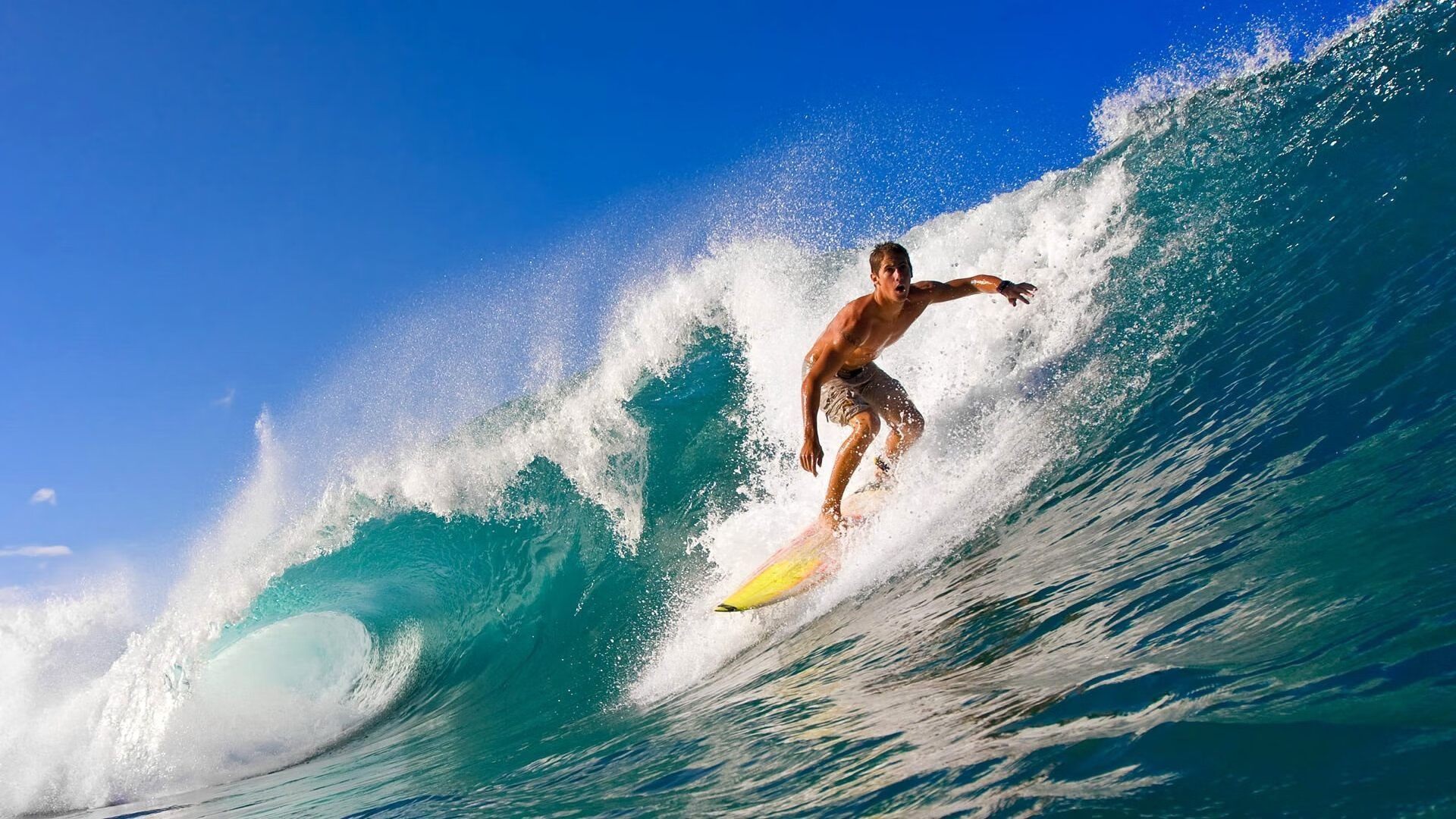 末节之王德布劳内接管比赛,西班牙式传控险胜曼联显欧冠新格局